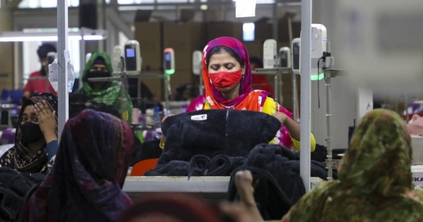 Harmadik országbeli befektetőkre, önfoglalkoztatókra és szezonális vendégmunkásokra vonatkozó új szabályok