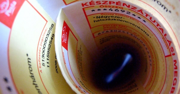 MVM: Azonnal felfüggesztjük a számlák kiküldését