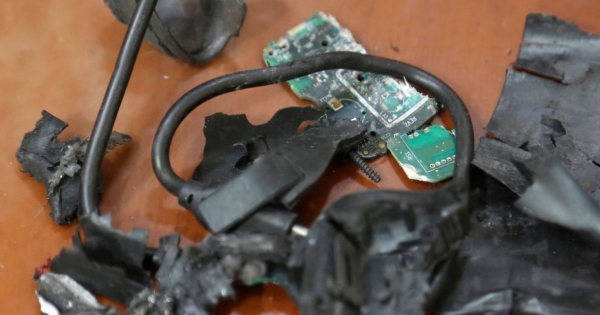 Nevet váltott és felvett 4 millió forint osztalékot a felrobbanó Hezbollah-csipogók gyártásában érintett zuglói cég tulajdonosa