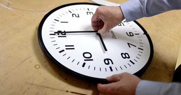 12 óra fölötti napi munkaidő – lehetséges-e járvány idején egy új kormányrendelet alapján?