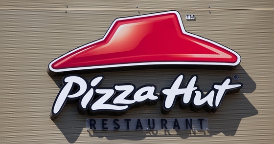 Kígyóhúsos pizzát dobott piacra a Pizza Hut