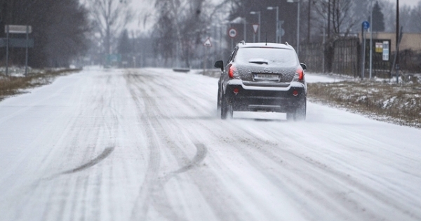 Üzleti utazáskor, kiküldetéskor mi adható adómentesen és mi nem?