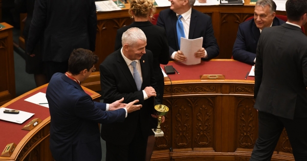 Polgármesterek és önkormányzati képviselők költségátalánya – szja-szabályok