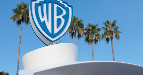 A Warner visszautasította a Paramount felvásárlási ajánlatát