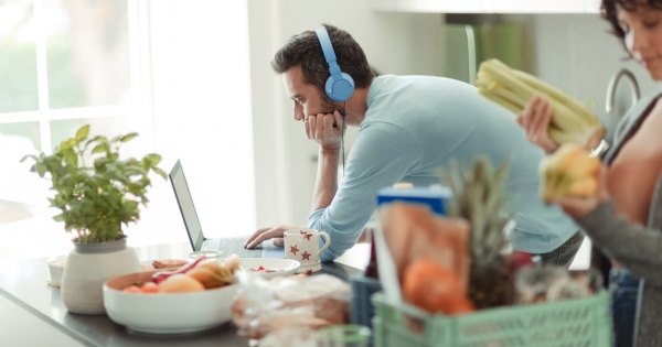 Az online kereskedők harmadánál talált akciózási szabálytalanságokat egy uniós vizsgálat