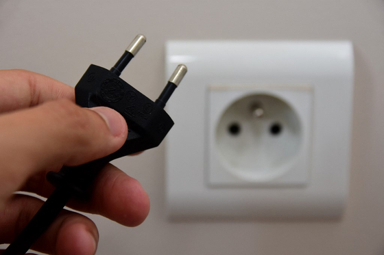 Megbízója halálát okozta egy önjelölt villanyszerelő