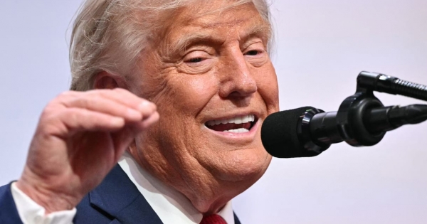 Három hónap alatt 75 milliárd forintnyi veszteséget hozott össze Trump médiacége