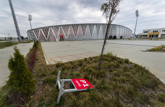 Perrel fenyegeti a Kisvárda a külföldi focistáit, ha a kiesés után el mernének igazolni